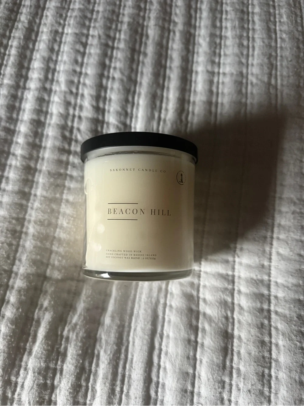Sakonnet Candle Co Beacon Hill Scented Soy Coconut Wax Candle 9 oz Wood Wick NWT